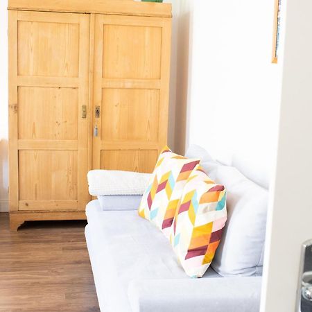 Apartment Wiesbaden Mitte, Zentral Am Park, Congresscenter 5 Min, Bahnhof 10Min Bagian luar foto