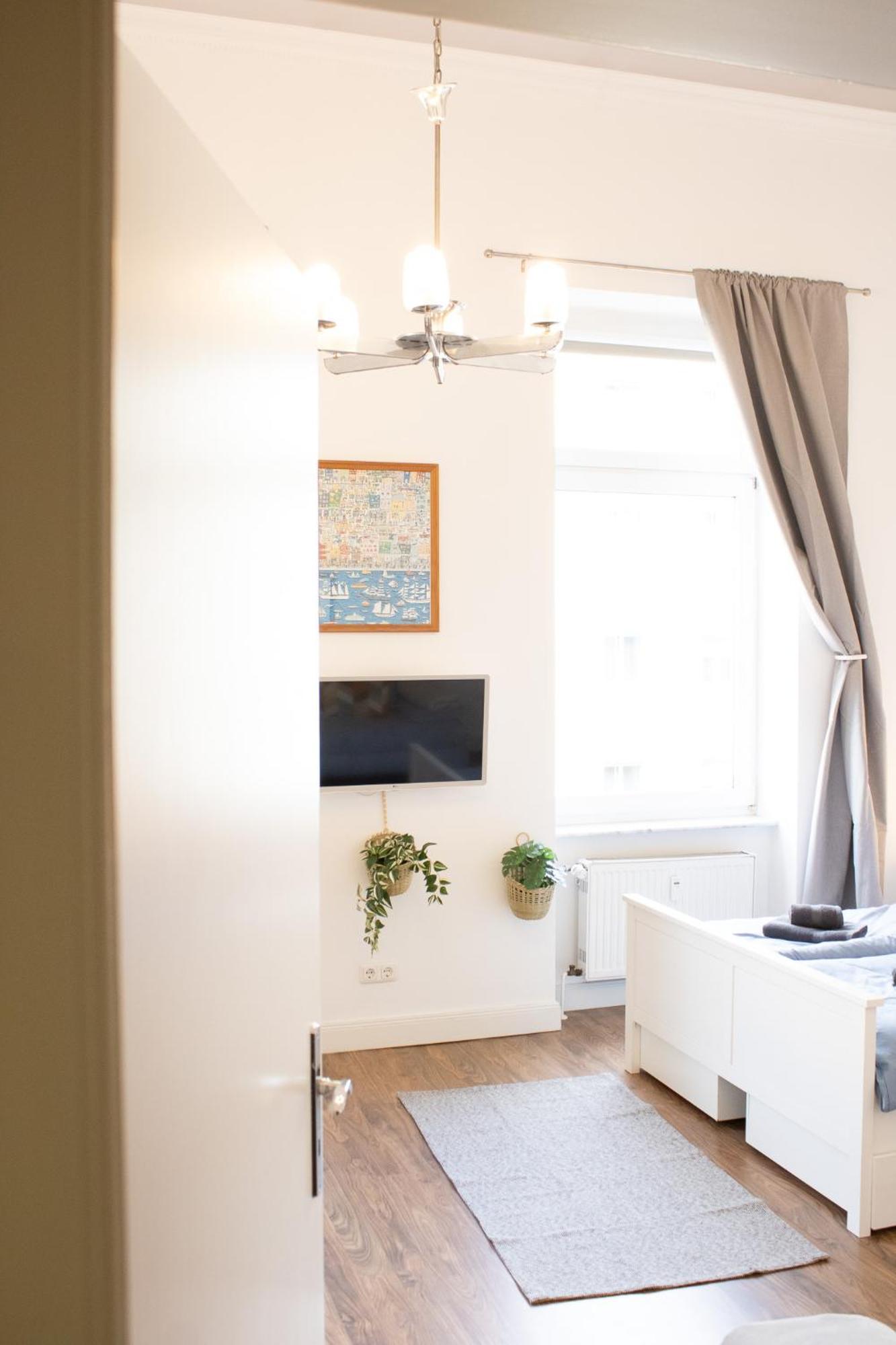 Apartment Wiesbaden Mitte, Zentral Am Park, Congresscenter 5 Min, Bahnhof 10Min Bagian luar foto